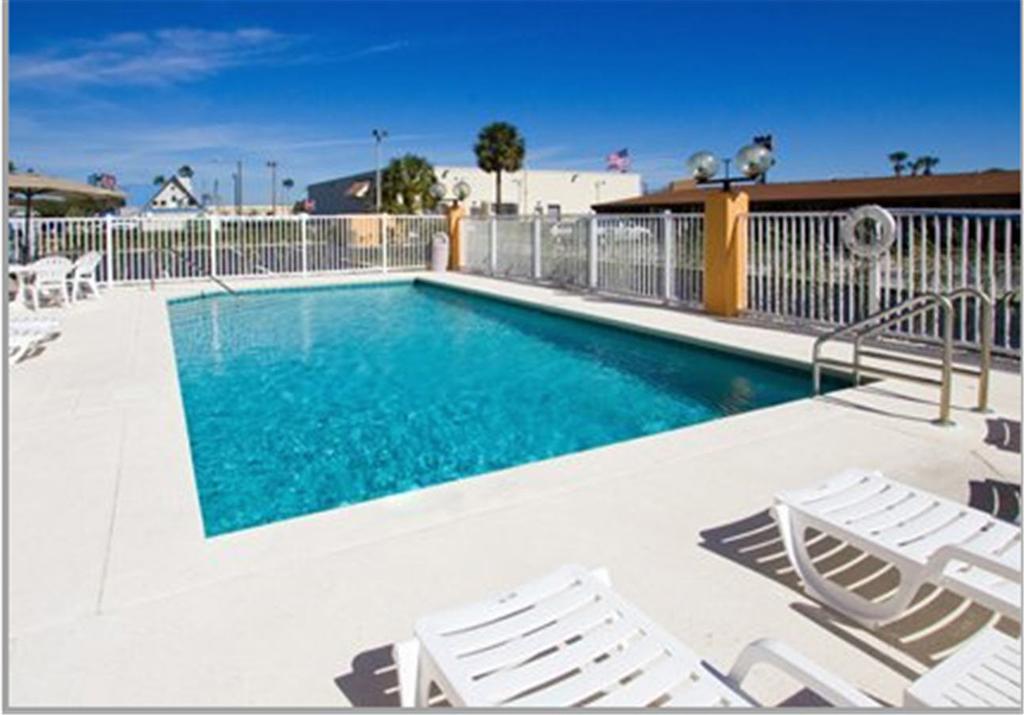 Comfort Inn Kissimmee-Lake Buena Vista South Exterior foto