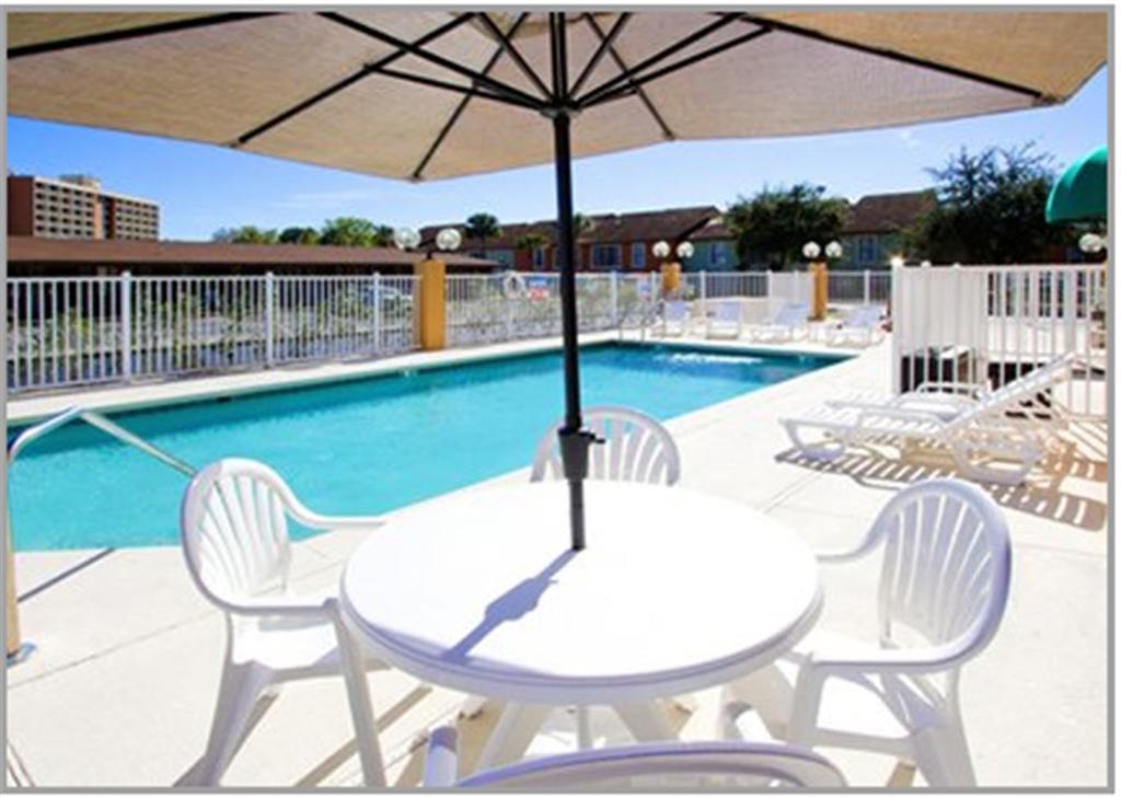 Comfort Inn Kissimmee-Lake Buena Vista South Exterior foto